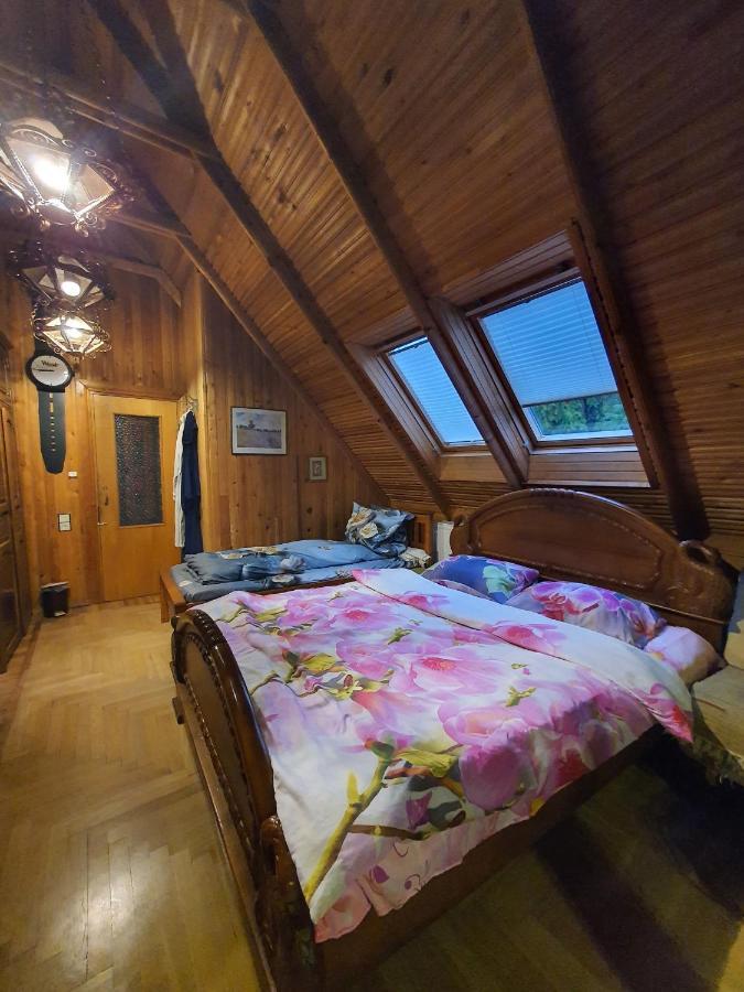 Pas Birute Otel Kaunas Dış mekan fotoğraf