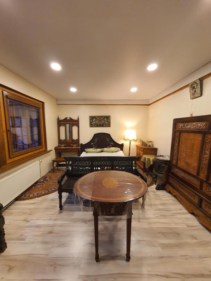 Pas Birute Otel Kaunas Dış mekan fotoğraf