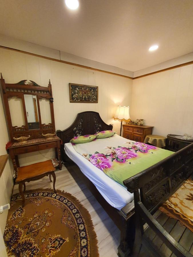Pas Birute Otel Kaunas Dış mekan fotoğraf