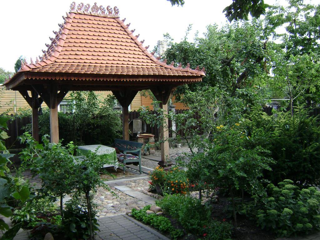 Pas Birute Otel Kaunas Dış mekan fotoğraf